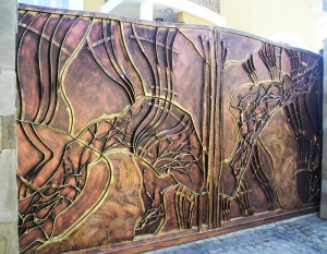 Forged gate 