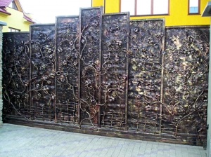 Forged gate 