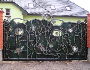 Forged gate 